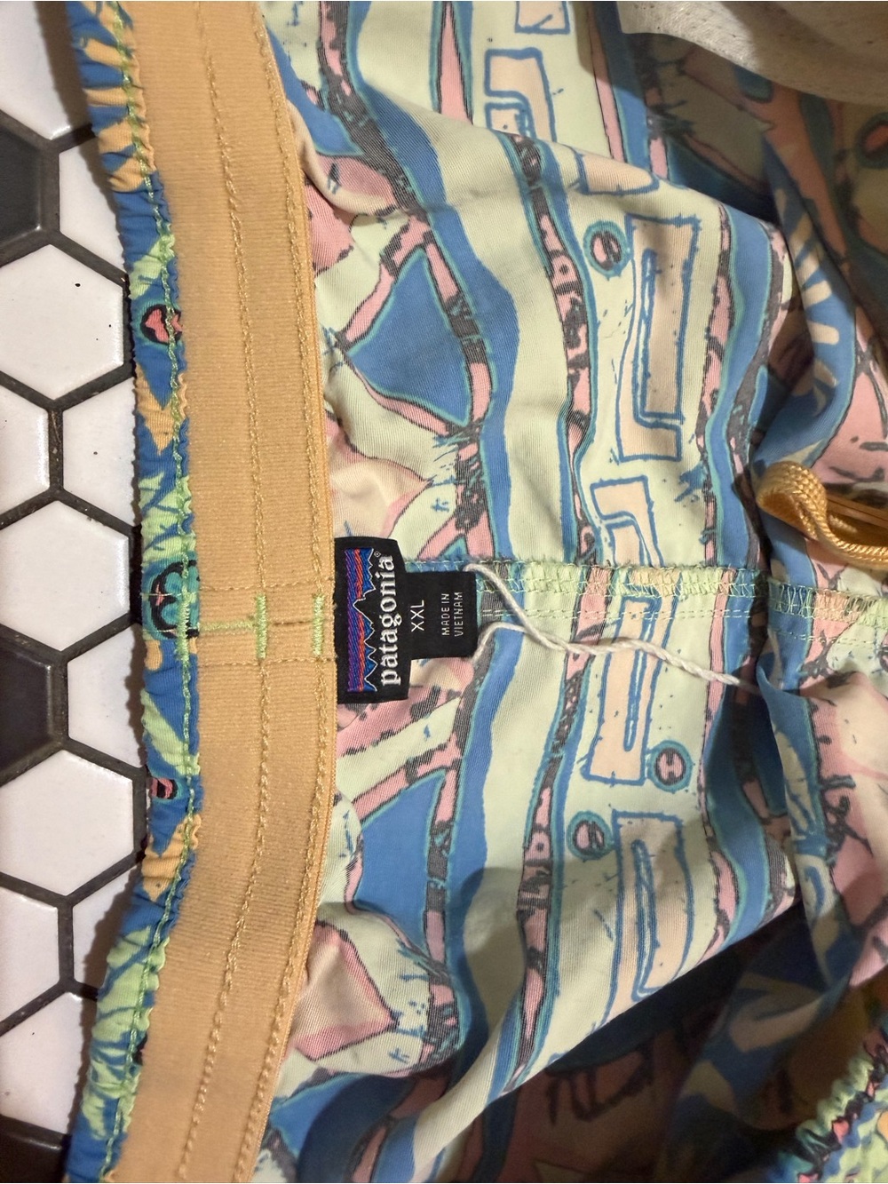 Patagonia Baggies - Women’s XXL shorts - Picture 2 of 2